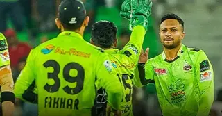টি-টোয়েন্টিতে লজ্জার রেকর্ডে সাকিবের নাম